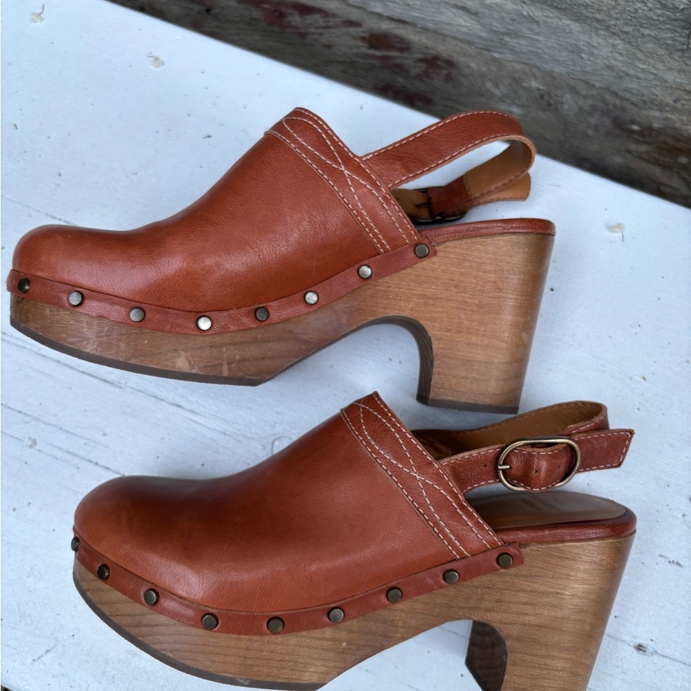 Sezane Brown Leather Mules with Wooden Heel